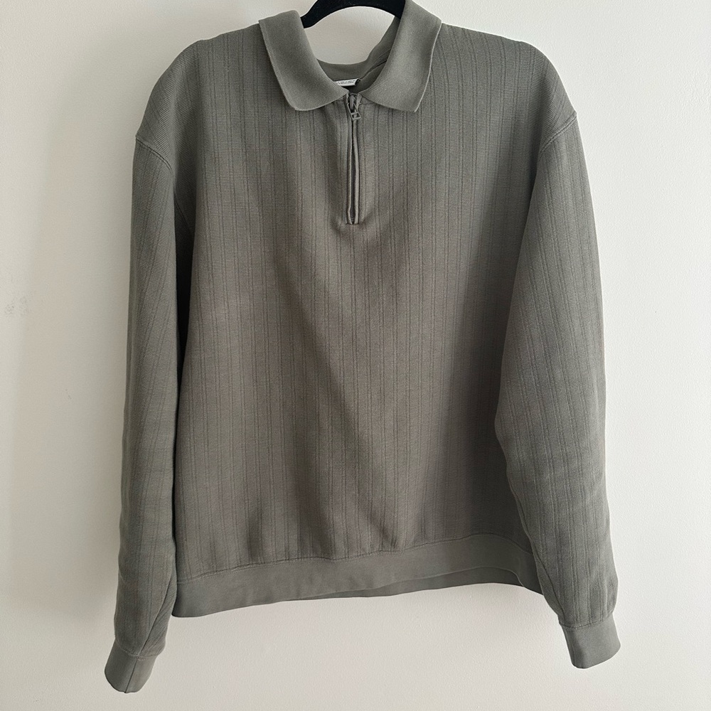 Zara green men’s quarter zip polo sweater. Size Large